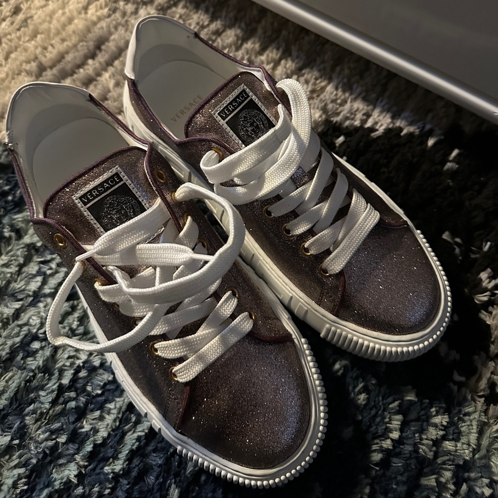 VERSACE GLITTER GRECA SNEAKERS **NEVER WORN NO BOX**